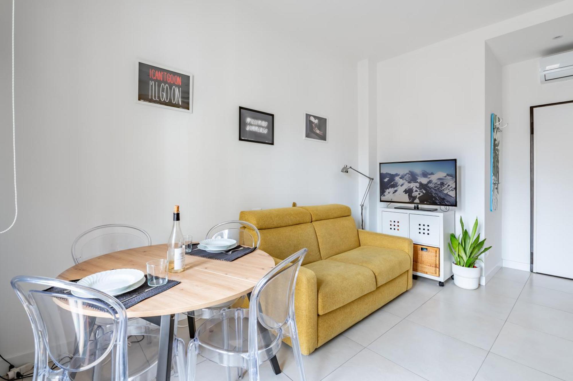 Maragliano And San Jacopino Flat With Balcony Apartment Florence