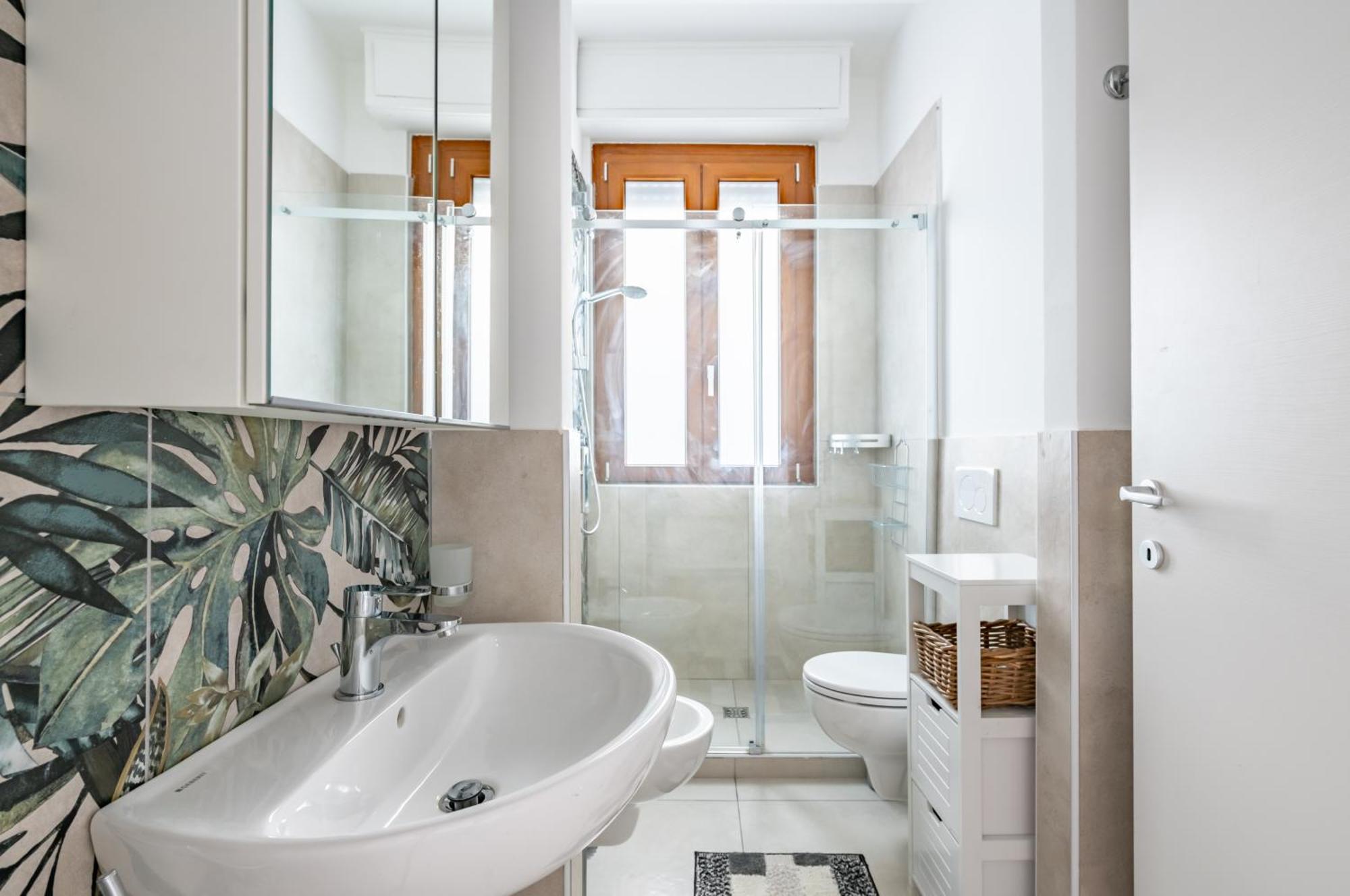 Maragliano And San Jacopino Flat With Balcony * Florence