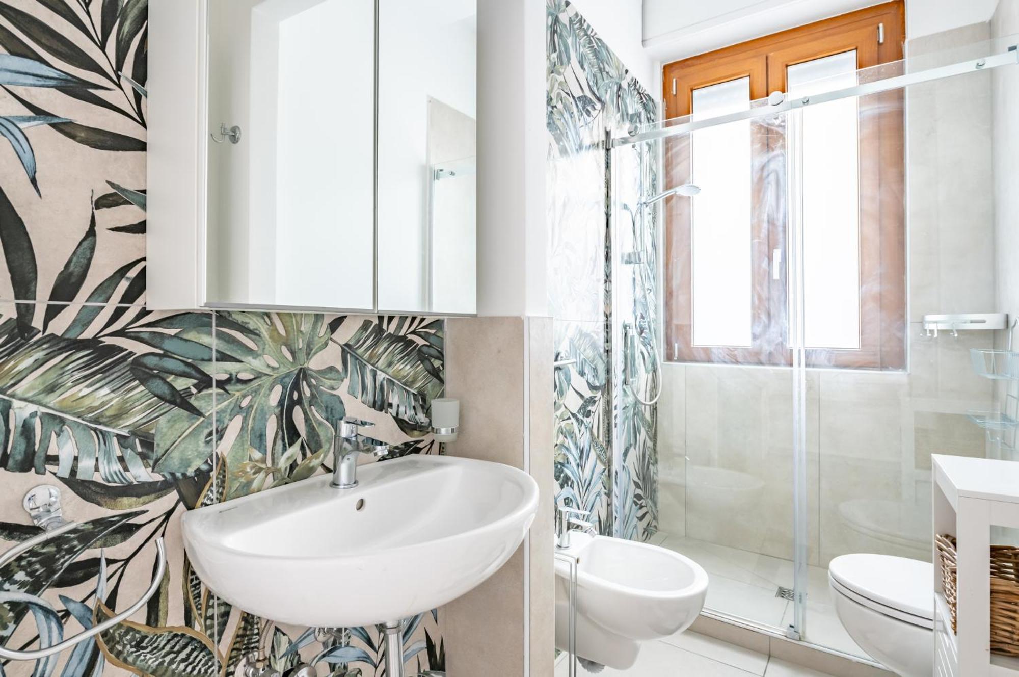 Maragliano And San Jacopino Flat With Balcony